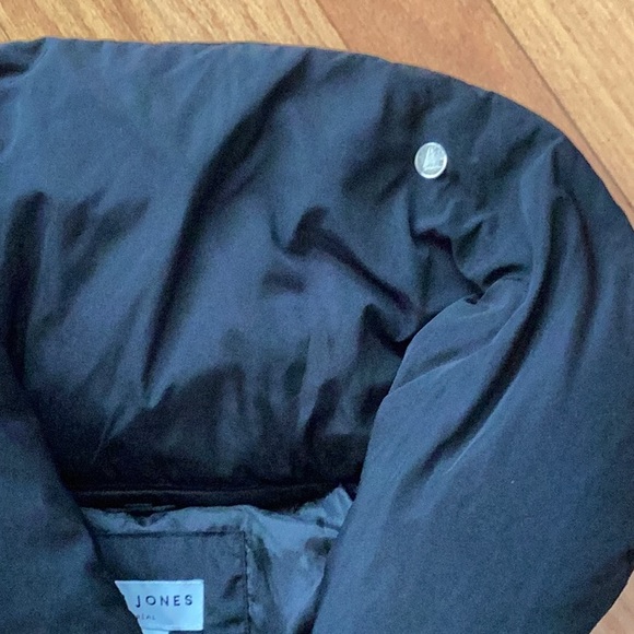 Nikki Jones Black Puffer Coat - Medium/Large - Picture 9 of 10